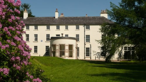 Lissan House Featured Photo